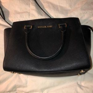 Micheal kors Medium Selma satchel